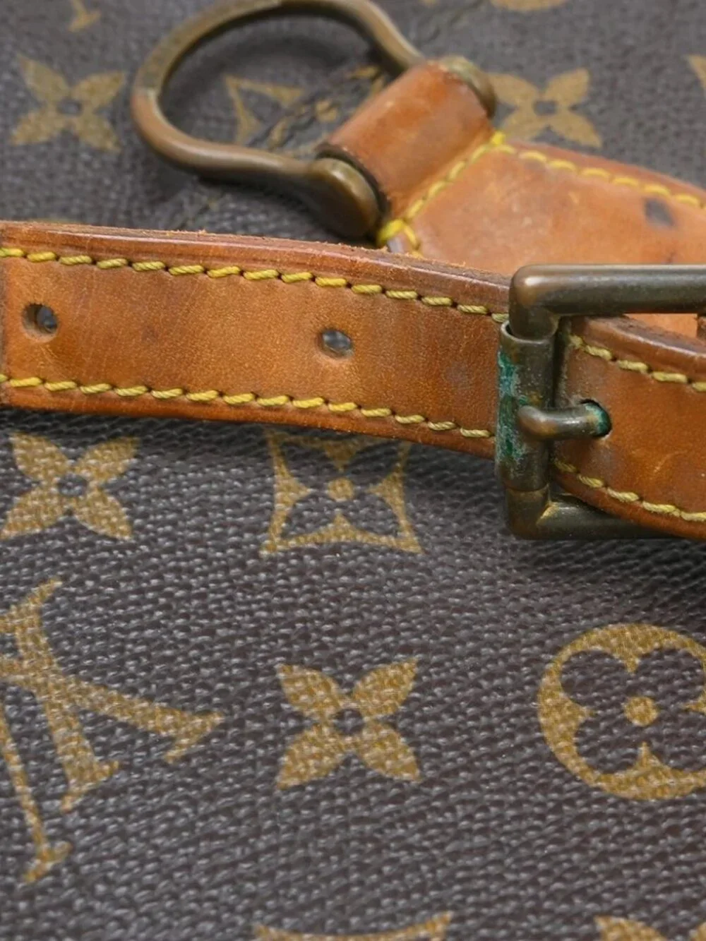 LOUIS VUITTON SAINT CLOUD GM SHOULDER BAG